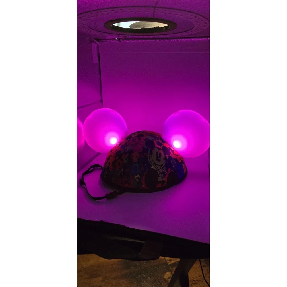 Disney Parks Mickey Mouse‎ Light-Up Ears Hat Theme Park Souvenir
